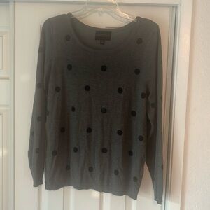 Gray sweater with black polka dots. Size XL